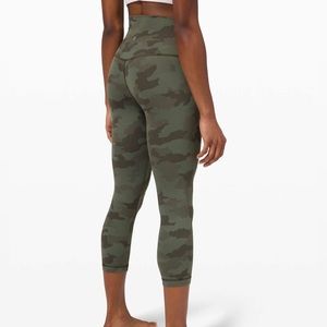 LULULEMON ALIGN™ CROP *21"
Heritage 365 Camo Green Twill Multi